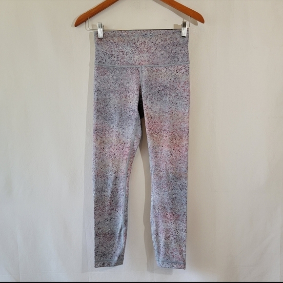 Lulu Lemon Wunder Under Hi-Rise Leggings 6 (Full-On Luxetreme) Summer Haze Multi - Picture 4 of 12